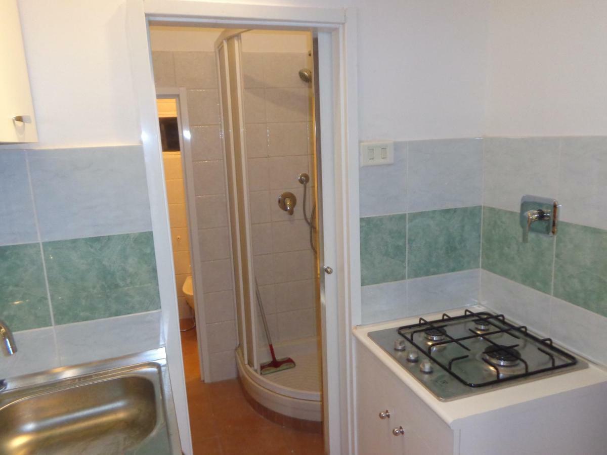 Houseingenoacenter Parking Genua